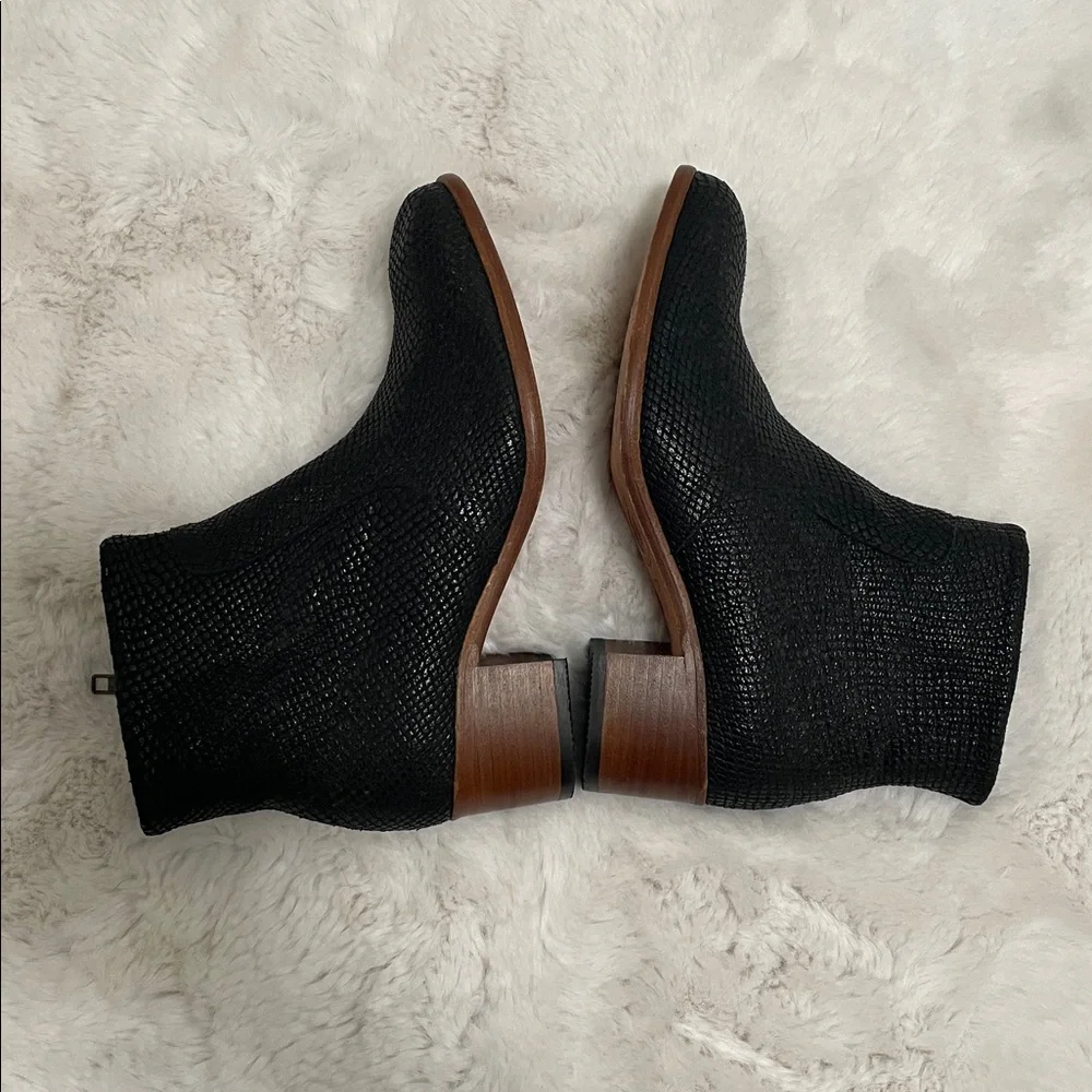 H By Hudson Black leather snake Textured Ankle Booties